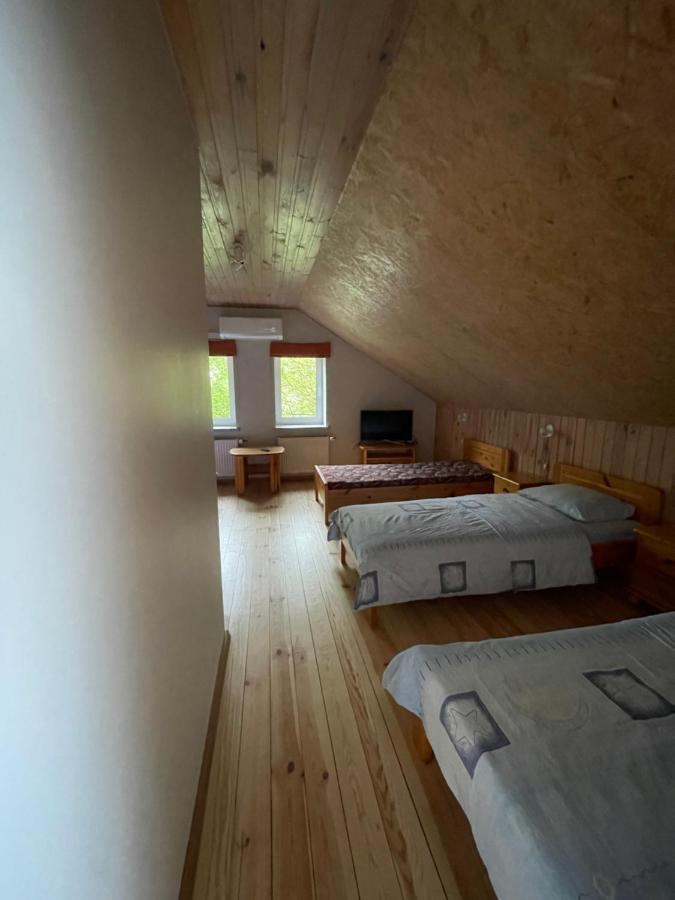 Pulkvedis Guest House Вентспилс Екстериор снимка