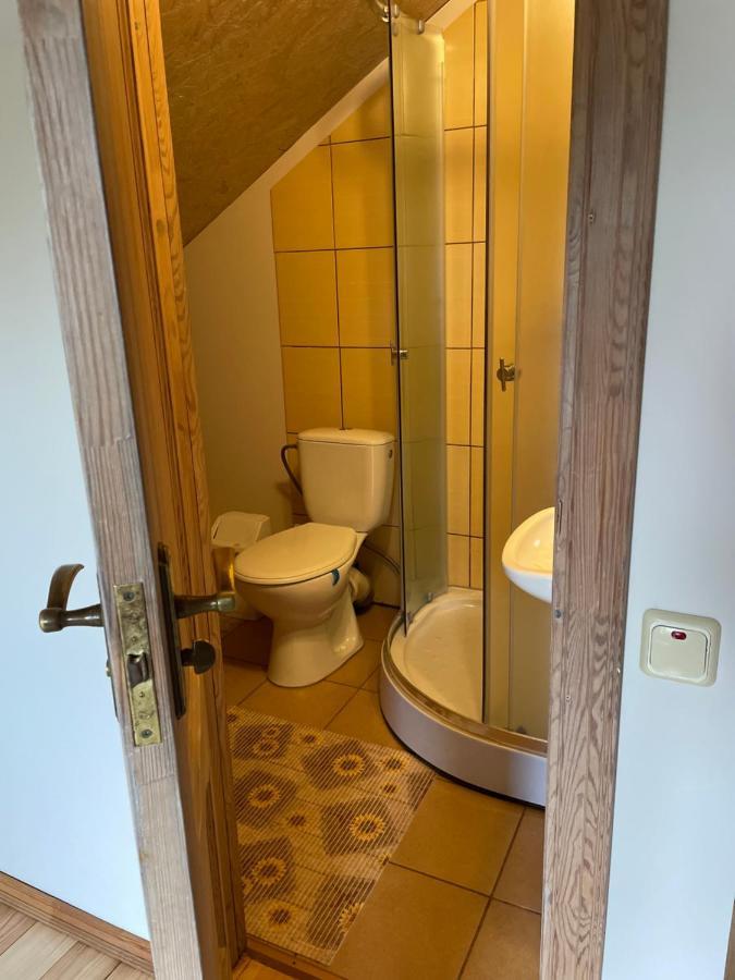 Pulkvedis Guest House Вентспилс Екстериор снимка