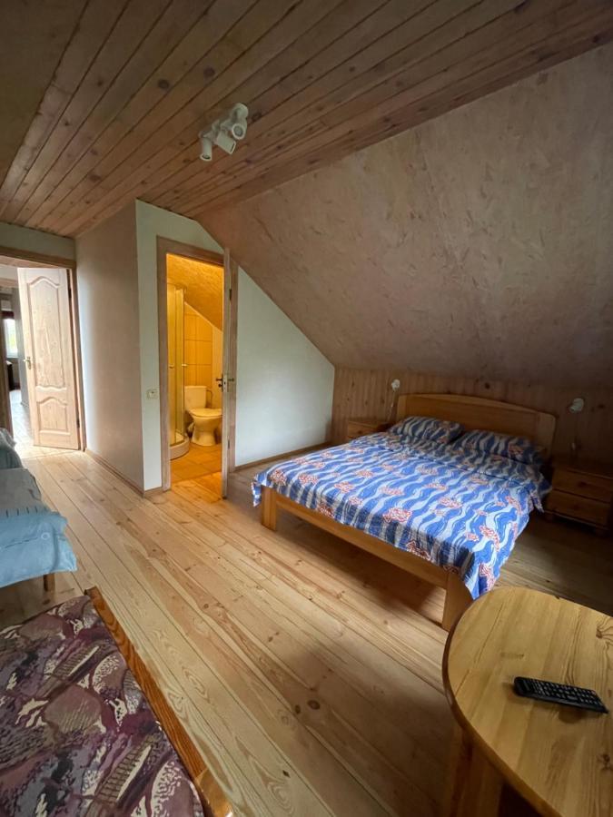 Pulkvedis Guest House Вентспилс Екстериор снимка