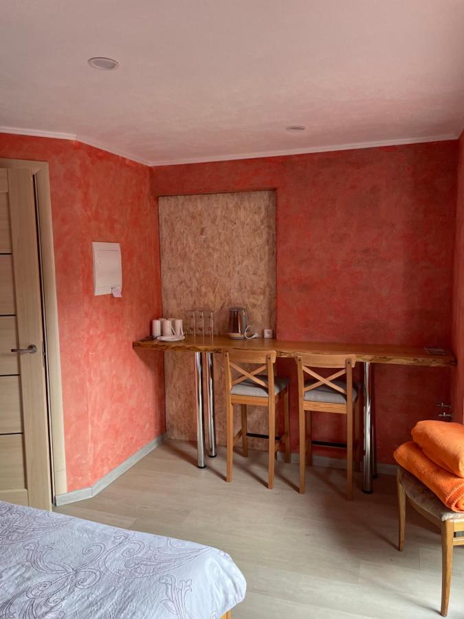 Pulkvedis Guest House Вентспилс Екстериор снимка